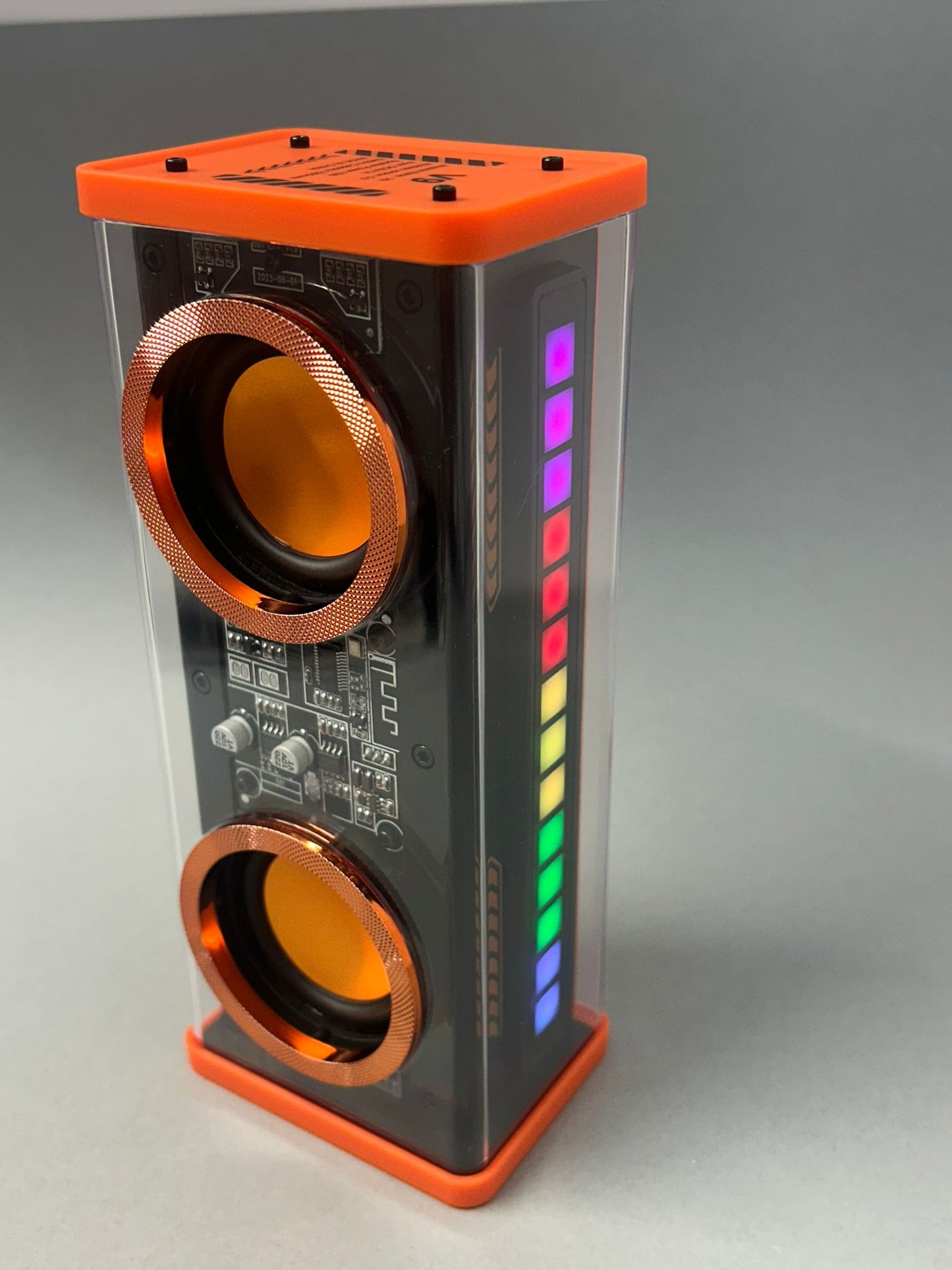 🧡 Altavoz Bluetooth Portátil con Diseño Transparente y Luces LED RGB – Sonido Potente y Estilo Futurista - TECNOLOGIA YI_MI