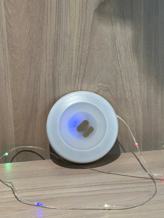Lámpara Multifuncional con Base Recargable y Luces LED - TECNOLOGIA YI_MI
