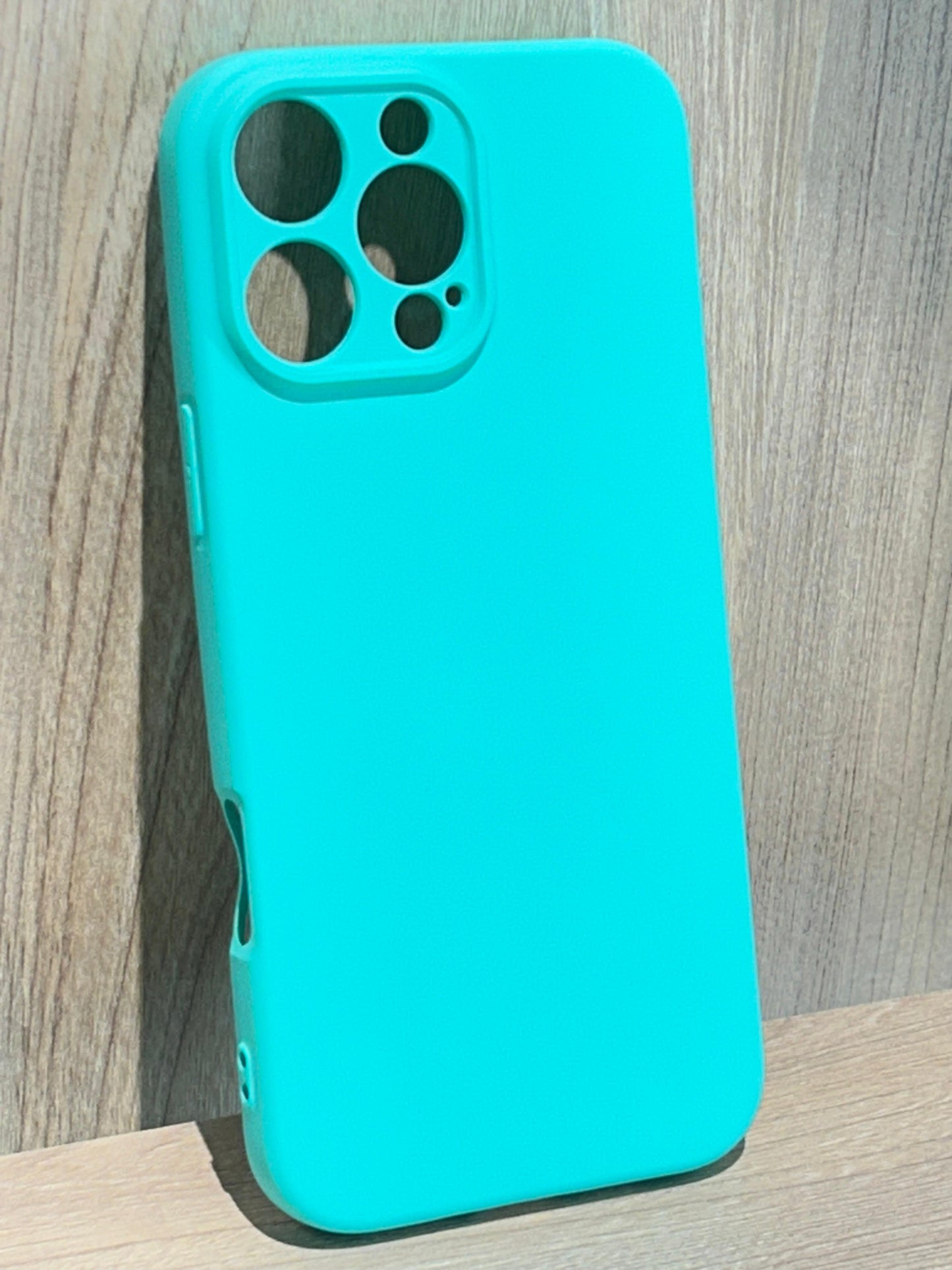 Funda de Silicona Suave para iPhone – Comodidad, Seguridad y Estilo en tus Manos - TECNOLOGIA YI_MI