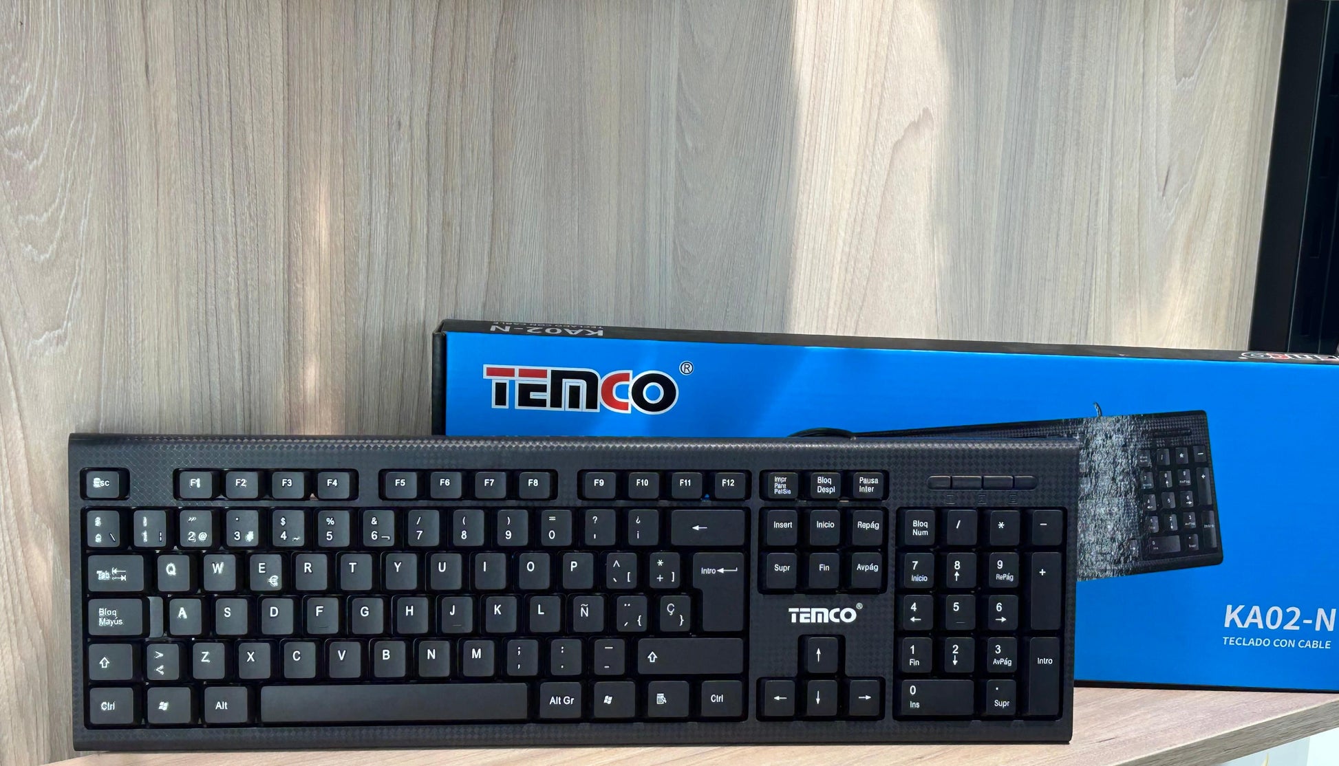 Teclado con Cable TEMCO KA02-N – Comodidad, Durabilidad y Precisión - TECNOLOGIA YI_MI